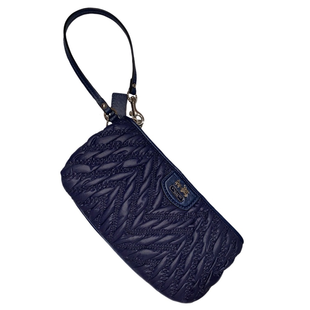 2010's Coach Wristlet